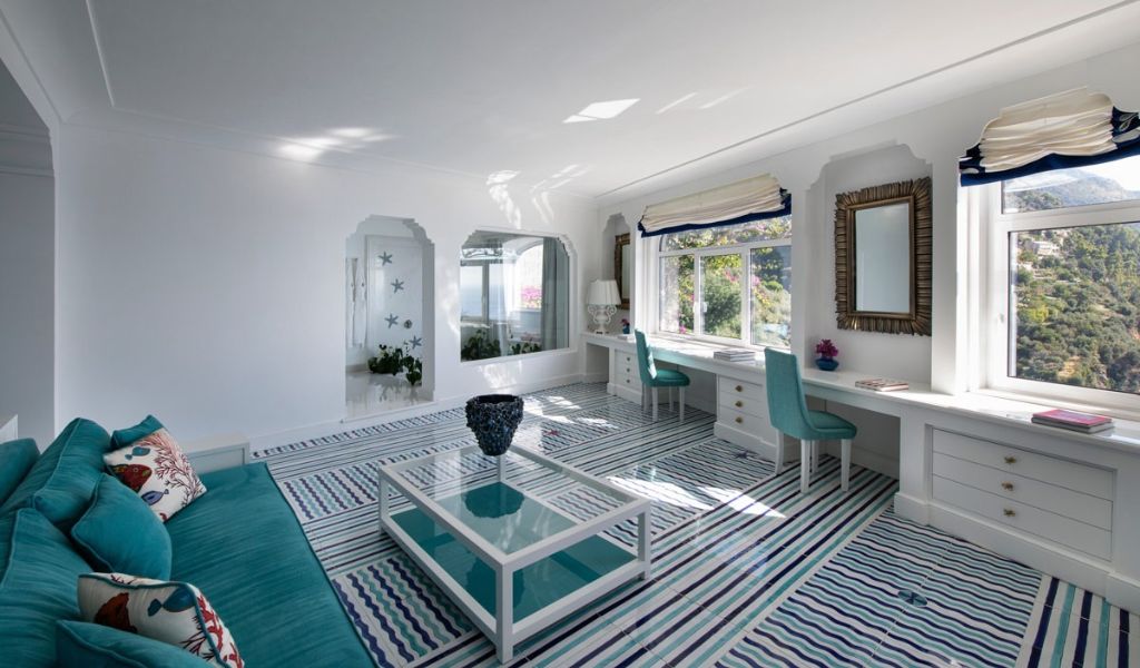 A contemporary luxury hotel with a white and blue design in San Pietro