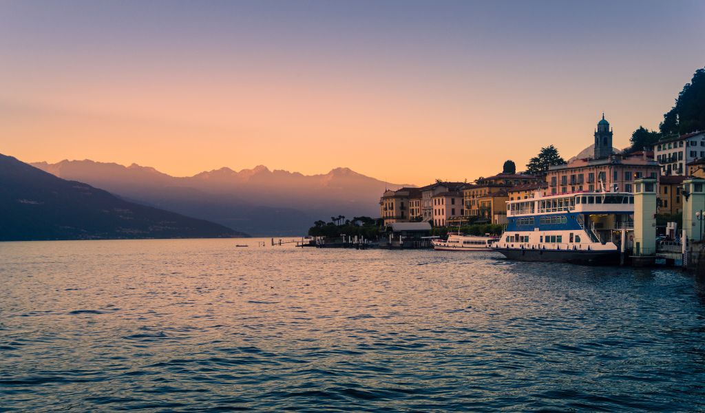 A lake como experience to do is to watch the sunset over the lake