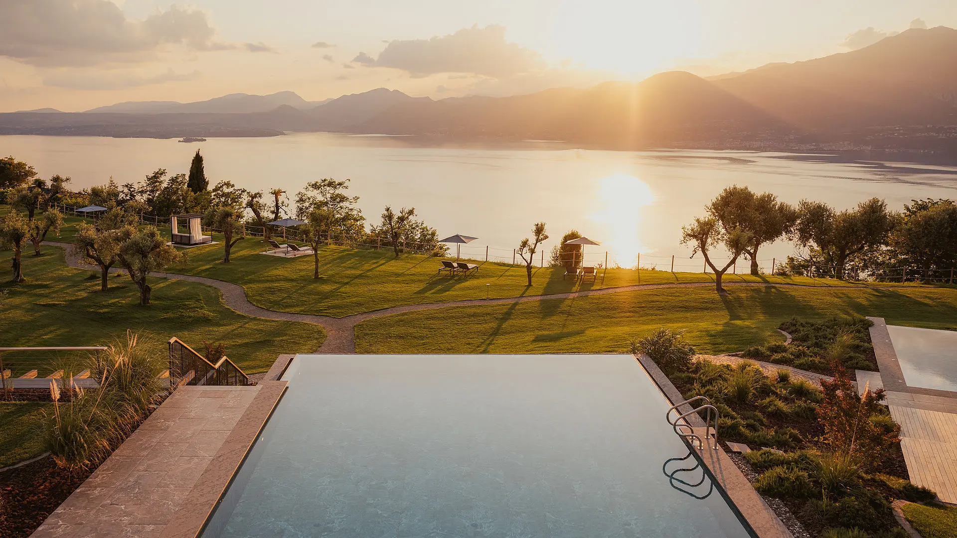 luxury hotels Garda lake